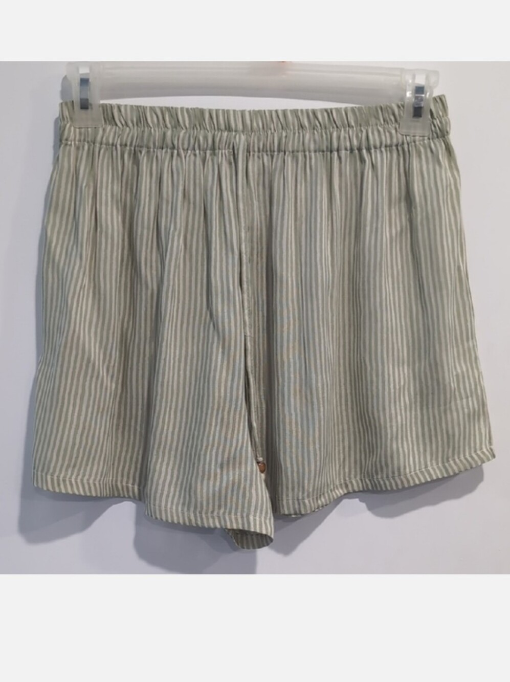 Turks & Caicos Green Striped High Waist Shorts Size Small